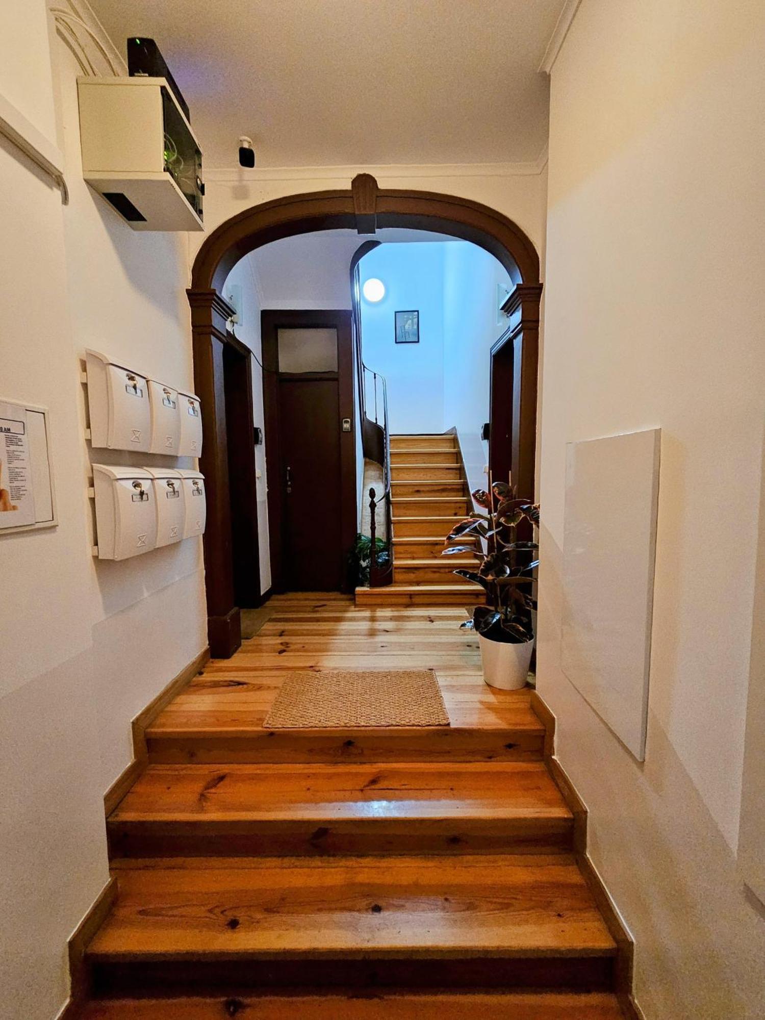 Vila Queiros, 6 Lisbon Exterior photo